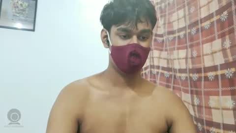 Snapshot of brownguy2505 chatting on 09/28/25, 10:20 brownguy2505 online show from 09/28/25, 10:20