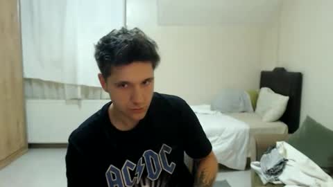 Snapshot of brownhaiir chatting on 05/30/26, 10:07 brownhaiir online show from 05/30/26, 10:07