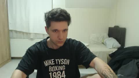 Snapshot of brownhaiir chatting on 06/01/26, 06:31 brownhaiir online show from 06/01/26, 06:31