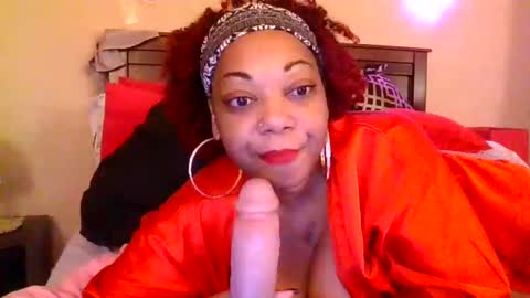 brownroundrenee online show from 02/14/25, 10:49