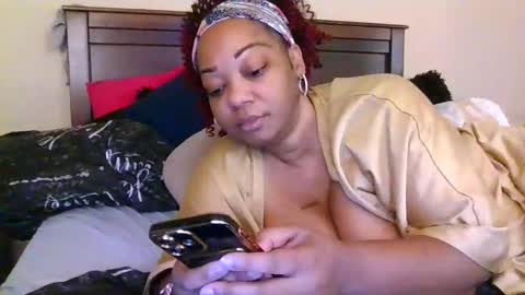 brownroundrenee online show from 09/27/25, 09:47