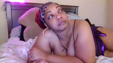 brownroundrenee online show from 11/13/25, 11:20