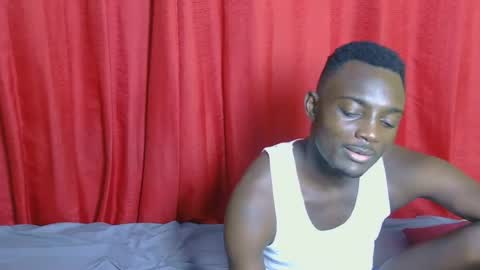 Snapshot of brownslim2 chatting on 07/19/26, 05:16 yas AND MILLA online show from 07/19/26, 05:16