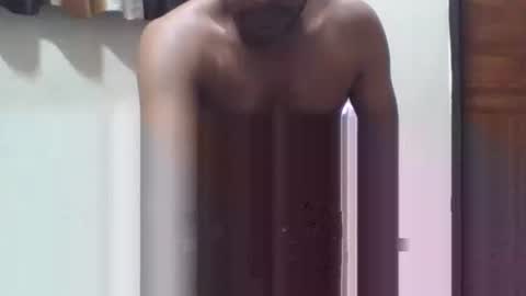 Snapshot of brownwolfie28 chatting on 11/03/25, 02:07 brownwolfie28 online show from 11/03/25, 02:07