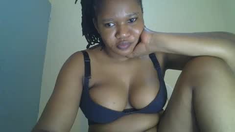 Snapshot of browny_kinky chatting on 03/07/25, 06:57 pitch online show from 03/07/25, 06:57