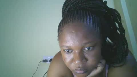 Snapshot of browny_kinky chatting on 05/11/26, 01:28 pitch online show from 05/11/26, 01:28