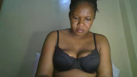 Snapshot of browny_kinky chatting on 05/21/26, 08:38 pitch online show from 05/21/26, 08:38