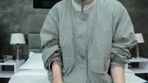 Bruce Hans online show from 10/15/25, 11:32