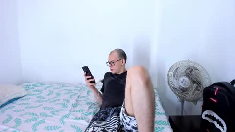Bruce Kane online show from 03/08/25, 03:45