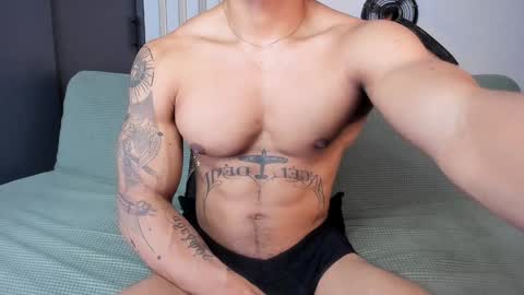 Snapshot of bruce_roldan chatting on 01/16/25, 02:09 bruce roldan online show from 01/16/25, 02:09