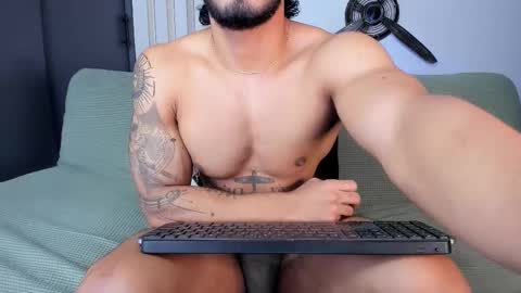 Snapshot of bruce_roldan chatting on 02/13/25, 07:21 bruce roldan online show from 02/13/25, 07:21