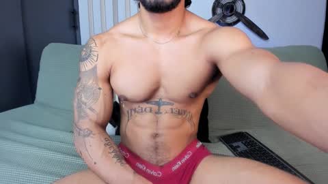 Snapshot of bruce_roldan chatting on 02/18/25, 08:36 bruce roldan online show from 02/18/25, 08:36