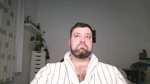 Bruce online show from 11/07/25, 05:02