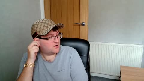 Brummieboi89 online show from 09/12/25, 12:16