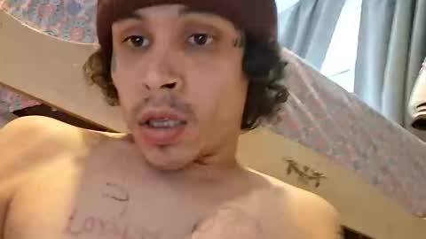 Snapshot of brumski4200 chatting on 10/27/25, 08:24 brumski4200 online show from 10/27/25, 08:24