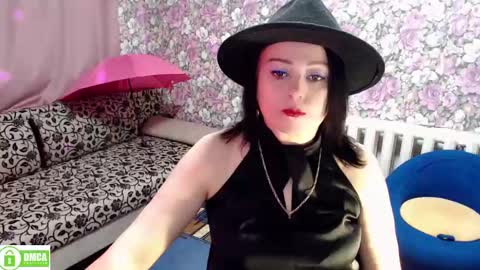 Julia online show from 12/20/24, 09:39
