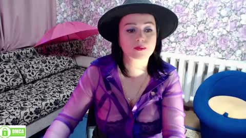Julia online show from 01/30/25, 09:36