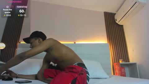 Luis online show from 09/12/25, 03:28