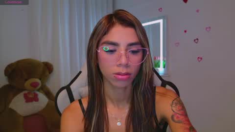 SARAH  online show from 07/12/26, 07:54