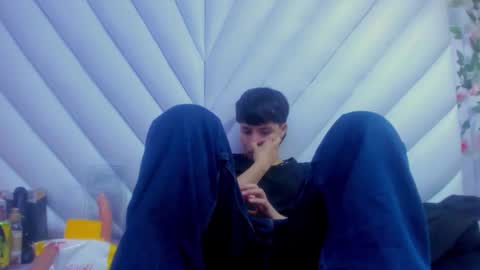 Bruno Cruz online show from 11/30/25, 04:49