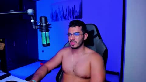 Snapshot of bruno_diaz31 chatting on 10/06/25, 01:58 Bruno online show from 10/06/25, 01:58