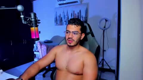 Snapshot of bruno_diaz31 chatting on 10/24/25, 04:20 Bruno online show from 10/24/25, 04:20