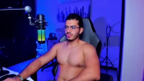 Snapshot of bruno_diaz31 chatting on 10/30/25, 02:51 Bruno online show from 10/30/25, 02:51