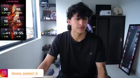 Snapshot of bruno_santos1 chatting on 05/11/26, 12:44 Bruno online show from 05/11/26, 12:44