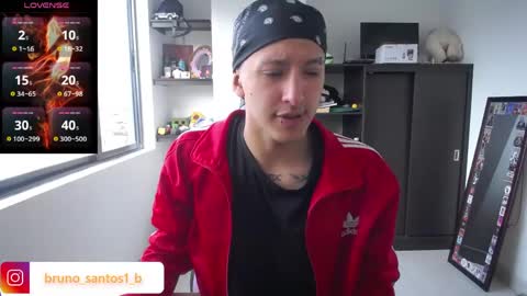 Snapshot of bruno_santos1 chatting on 05/13/26, 12:46 Bruno online show from 05/13/26, 12:46