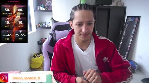 Snapshot of bruno_santos1 chatting on 05/25/26, 01:17 Bruno online show from 05/25/26, 01:17