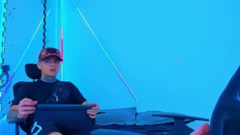 Bruno wild online show from 10/31/25, 06:25