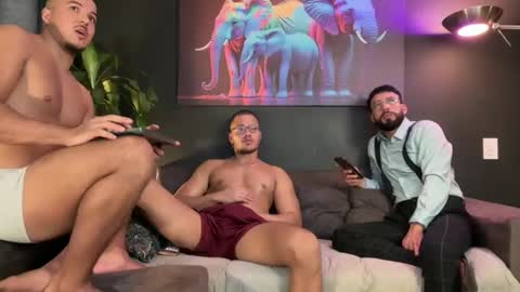 Andres Suarez online show from 11/24/25, 01:27