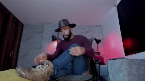 Andres Suarez online show from 11/28/25, 11:46