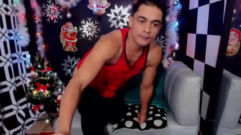 Join my fan club here 150 tokens a month online show from 12/23/24, 05:11