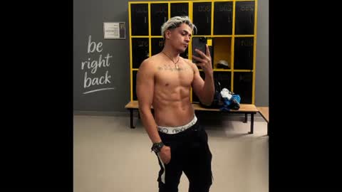 Join my fan club here 150 tokens a month online show from 07/18/26, 12:04