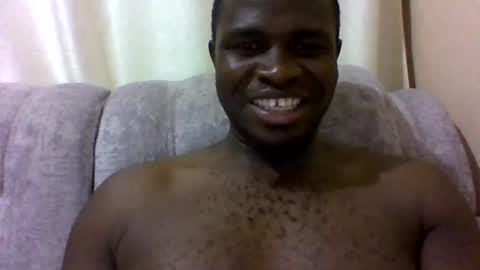 Snapshot of brusedarling chatting on 12/21/25, 03:52 brucedarling online show from 12/21/25, 03:52
