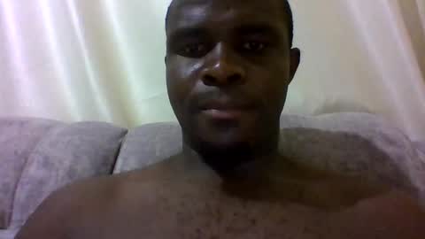 Snapshot of brusedarling chatting on 02/14/26, 05:43 brucedarling online show from 02/14/26, 05:43