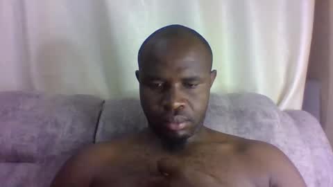 Snapshot of brusedarling chatting on 04/10/26, 05:01 brucedarling online show from 04/10/26, 05:01