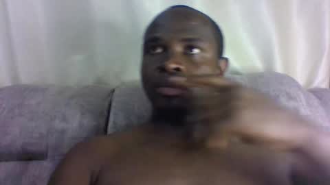 Snapshot of brusedarling chatting on 04/25/26, 04:15 brucedarling online show from 04/25/26, 04:15
