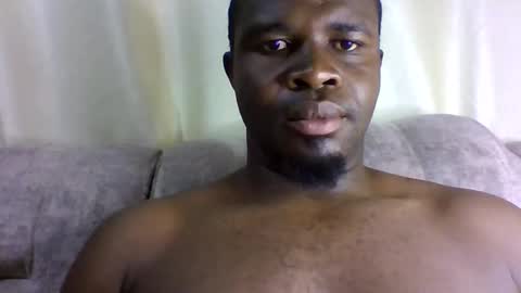 Snapshot of brusedarling chatting on 05/08/26, 03:23 brucedarling online show from 05/08/26, 03:23