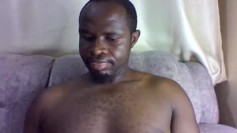 Snapshot of brusedarling chatting on 06/11/26, 03:59 brucedarling online show from 06/11/26, 03:59