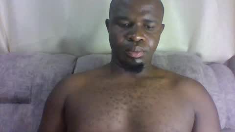 Snapshot of brusedarling chatting on 06/14/26, 03:30 brucedarling online show from 06/14/26, 03:30