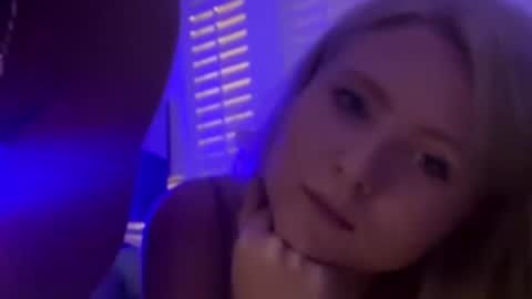 DoubleTheDesire online show from 12/23/25, 01:36