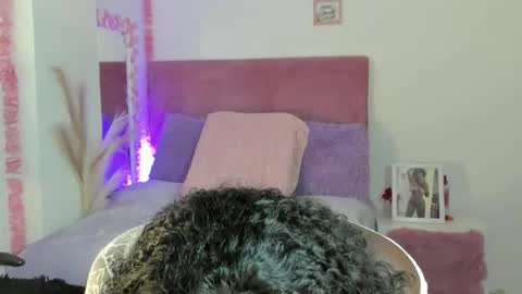 Snapshot of brytany05 chatting on 03/14/26, 02:50 hot online show from 03/14/26, 02:50