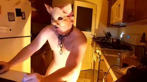 Snapshot of btmcub_sandiego chatting on 03/02/25, 06:37 bottom freak online show from 03/02/25, 06:37