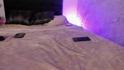 Snapshot of bubbalooooo chatting on 11/05/25, 02:33 Bubbalo online show from 11/05/25, 02:33