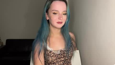 bubble_b00 online show from 03/04/25, 02:32