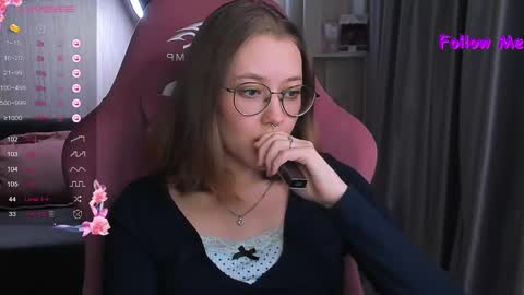 Snapshot of bubble_bunny chatting on 02/06/25, 10:00 Ruby online show from 02/06/25, 10:00