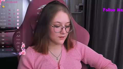 Snapshot of bubble_bunny chatting on 02/07/25, 10:09 Ruby online show from 02/07/25, 10:09