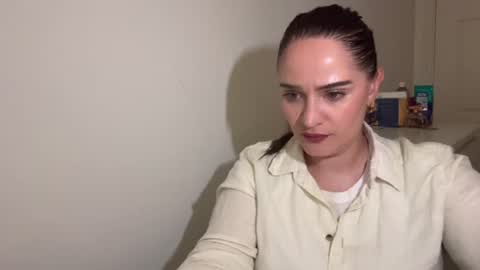 Anna online show from 06/20/26, 10:34